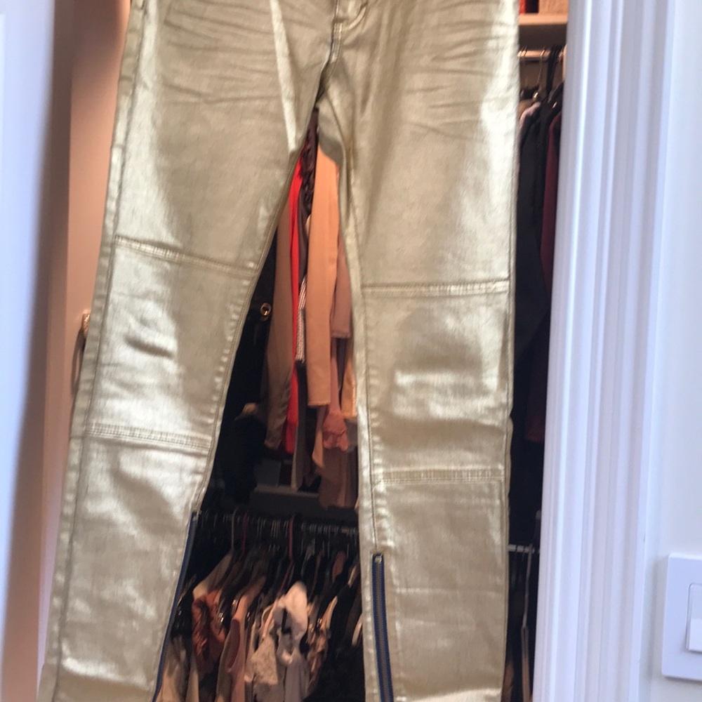 Skinny pants